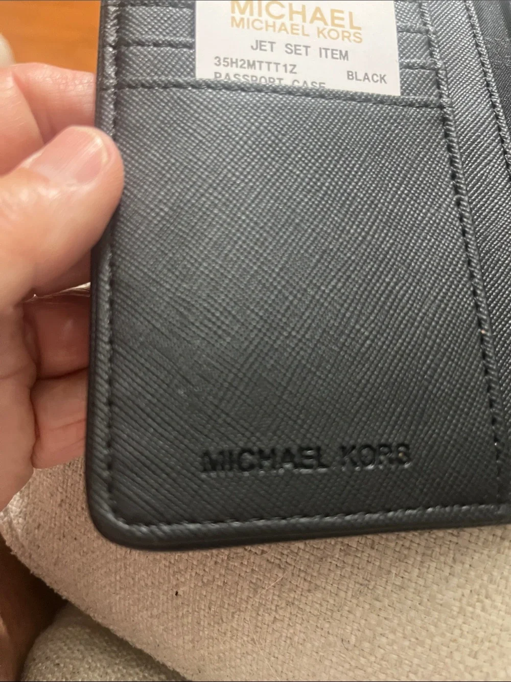 Michael Kors Black Patent leather jet set passport case credit cards NEW